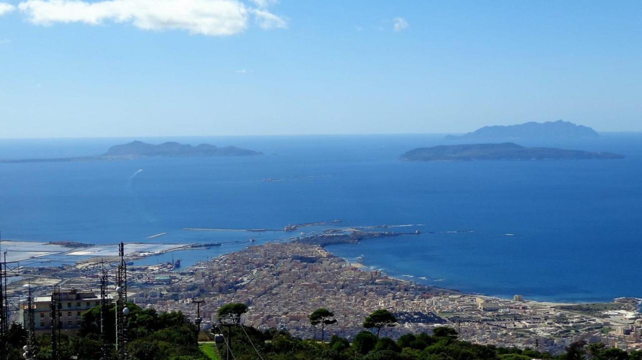 Casa Vacanze Cala Minnola Trapani Buitenkant foto